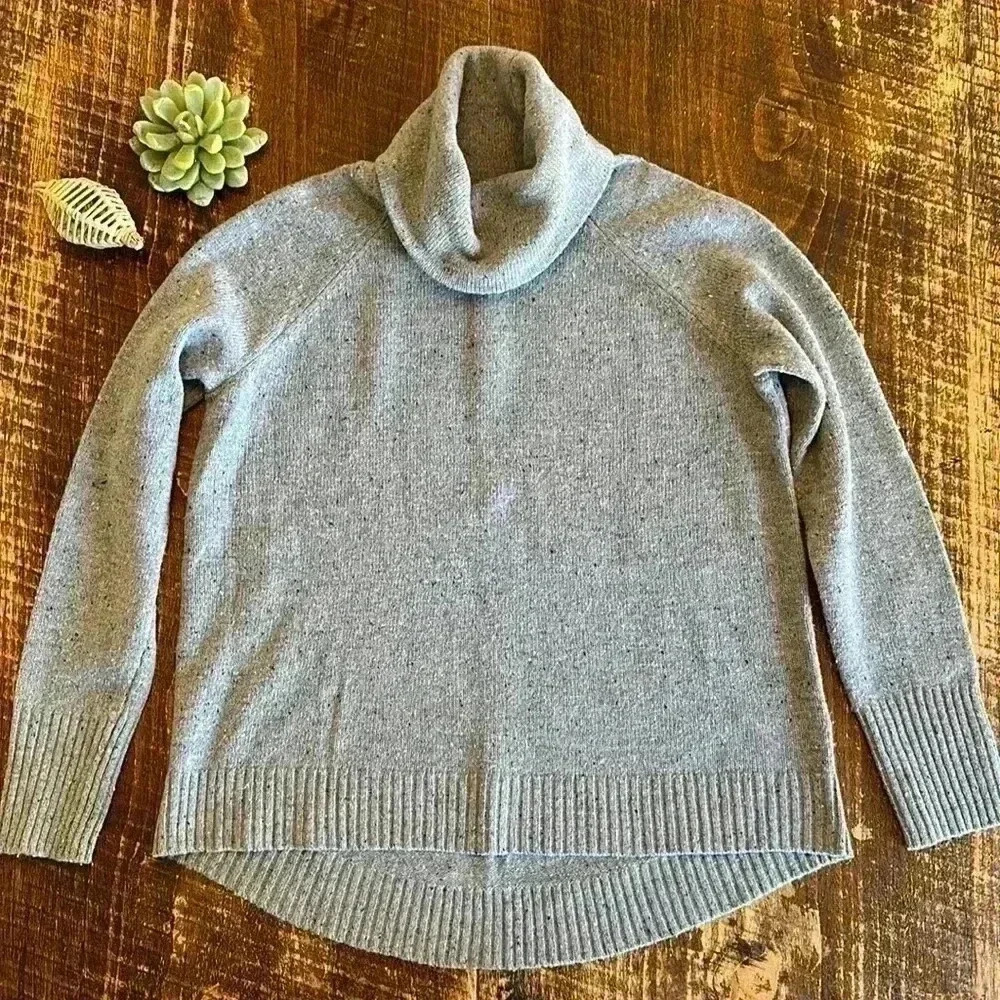 C&C California | Gray Speckled Wool Blend Turtleneck Sweater